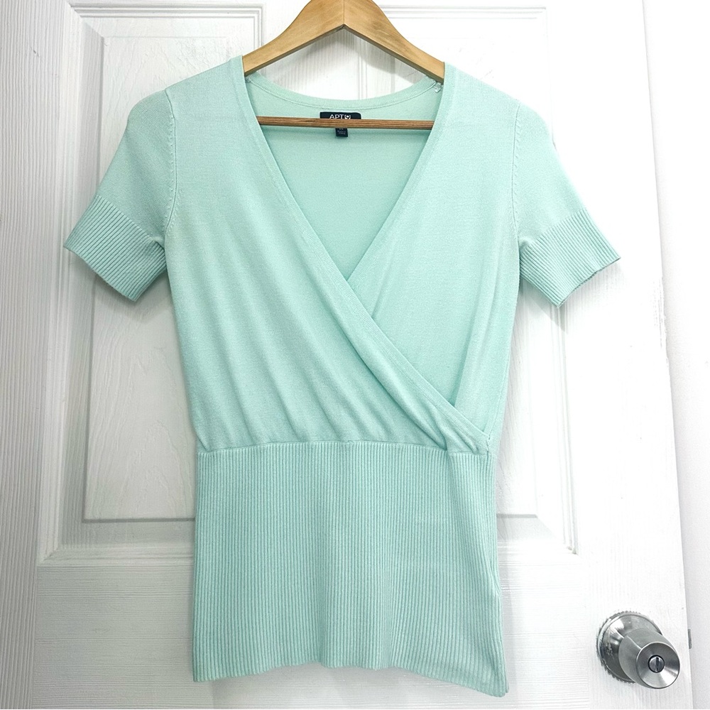 APT.9 Pastel Mint Green Ribbed Wrap Knit Elegant V Neck Top – Size XS Kohls